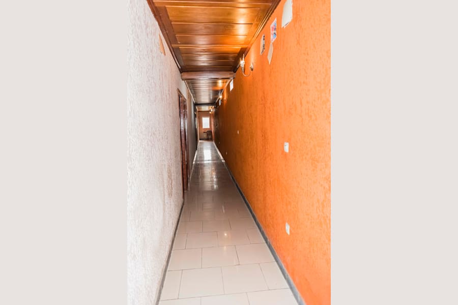 JET Hotel 8