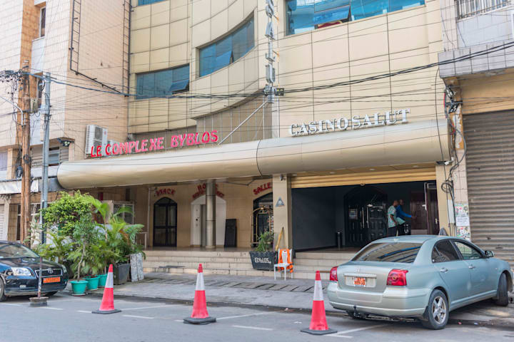 COMPLEXE BYBLOS 4