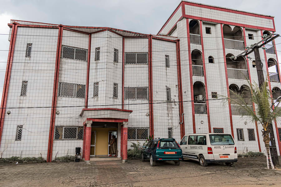 DJIAMBOU HOTEL 3