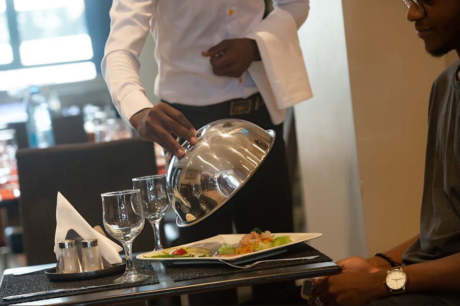 Hotel La Falaise Bonanjo 12