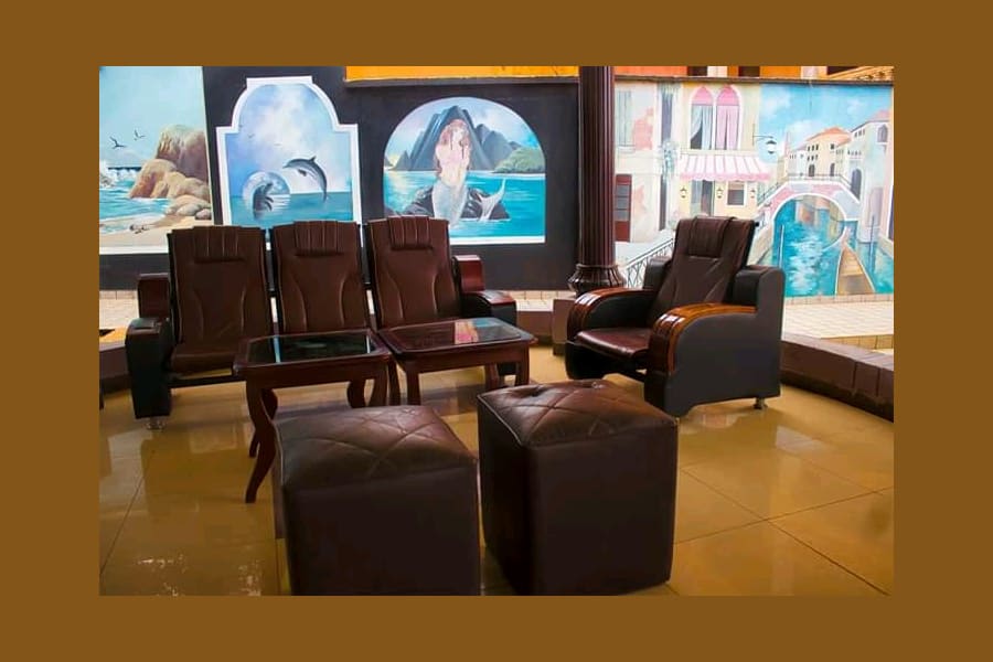 Hotel Le Monarque Palace 9