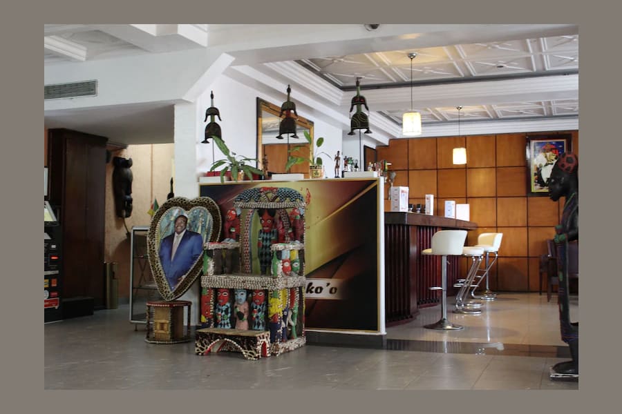 LEWAT HOTEL 6