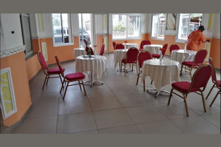 Girafe Hotel 10