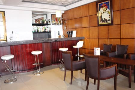 LEWAT HOTEL 4