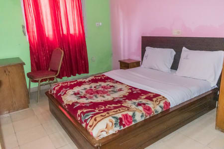 HOTEL HIBISCUS 4