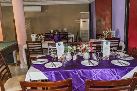 HOTEL LE CHATEAU 5