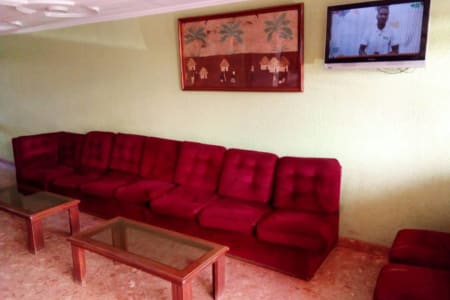 Prestige Hotel (Biyem-Assi) 5