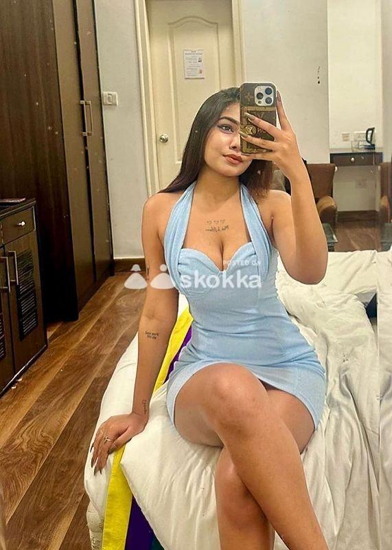 Komal Roy - call girl in Mumbai