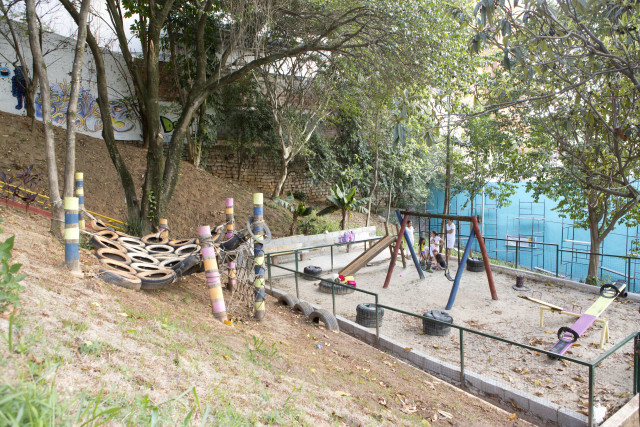 Praça na Vila Madalena revitalizada pelo projeto.
