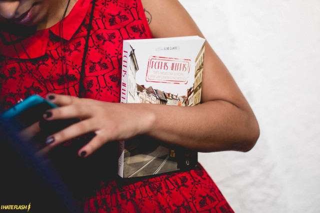 olho da rua Lançamento do livro de Aline Campbelli, que durante três meses viajou pela Europa sem um só centavo no bolso