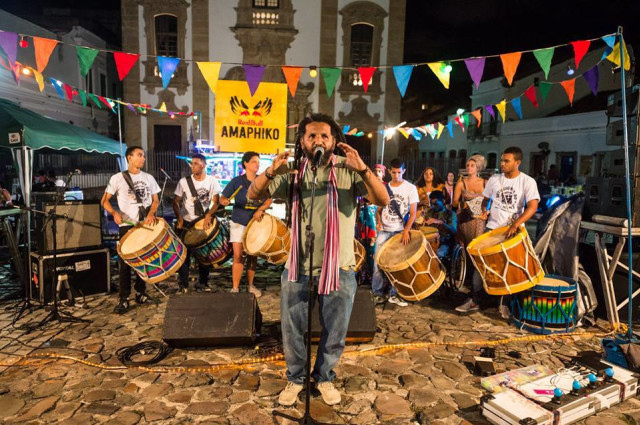 Acervo próprio Apresentação dos Batuqueiros do Silêncio no Red Bull Amaphiko Conexão Recife - 2016