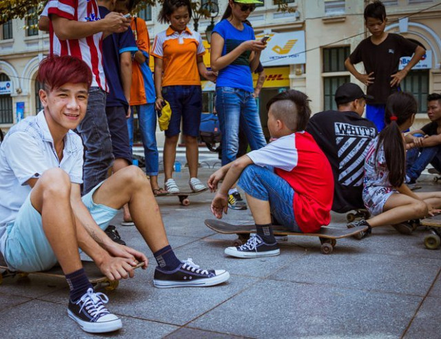 Rayne Moses Kids from the Blue Dragon Children’s Foundation learn skateboarding and life skills.