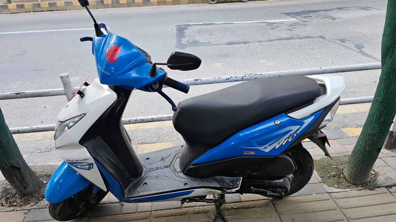 Dio Bs4 Dio Scooty 2017 Model Price Honda Dio Bike Blue Dio Blue