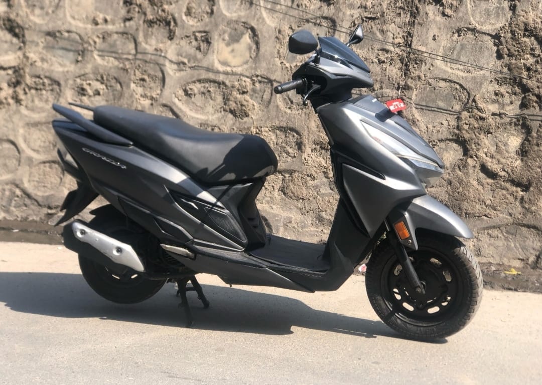 Axis Grey Metallic Honda Grazia Grey Colour Matte Grey Activa 6g