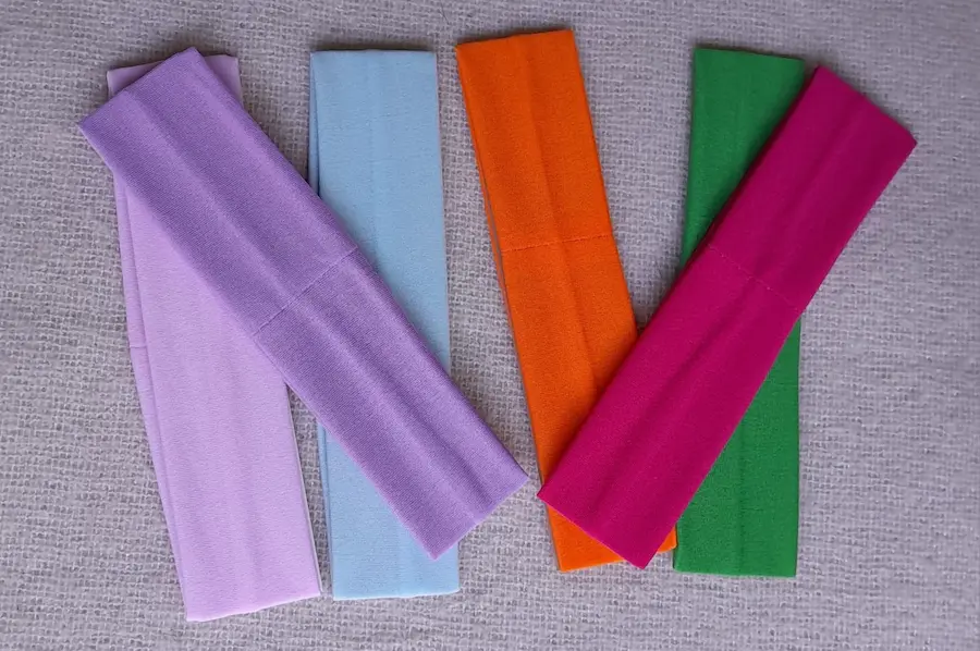 Vincha Lycra Angosta Colegial blister ind.