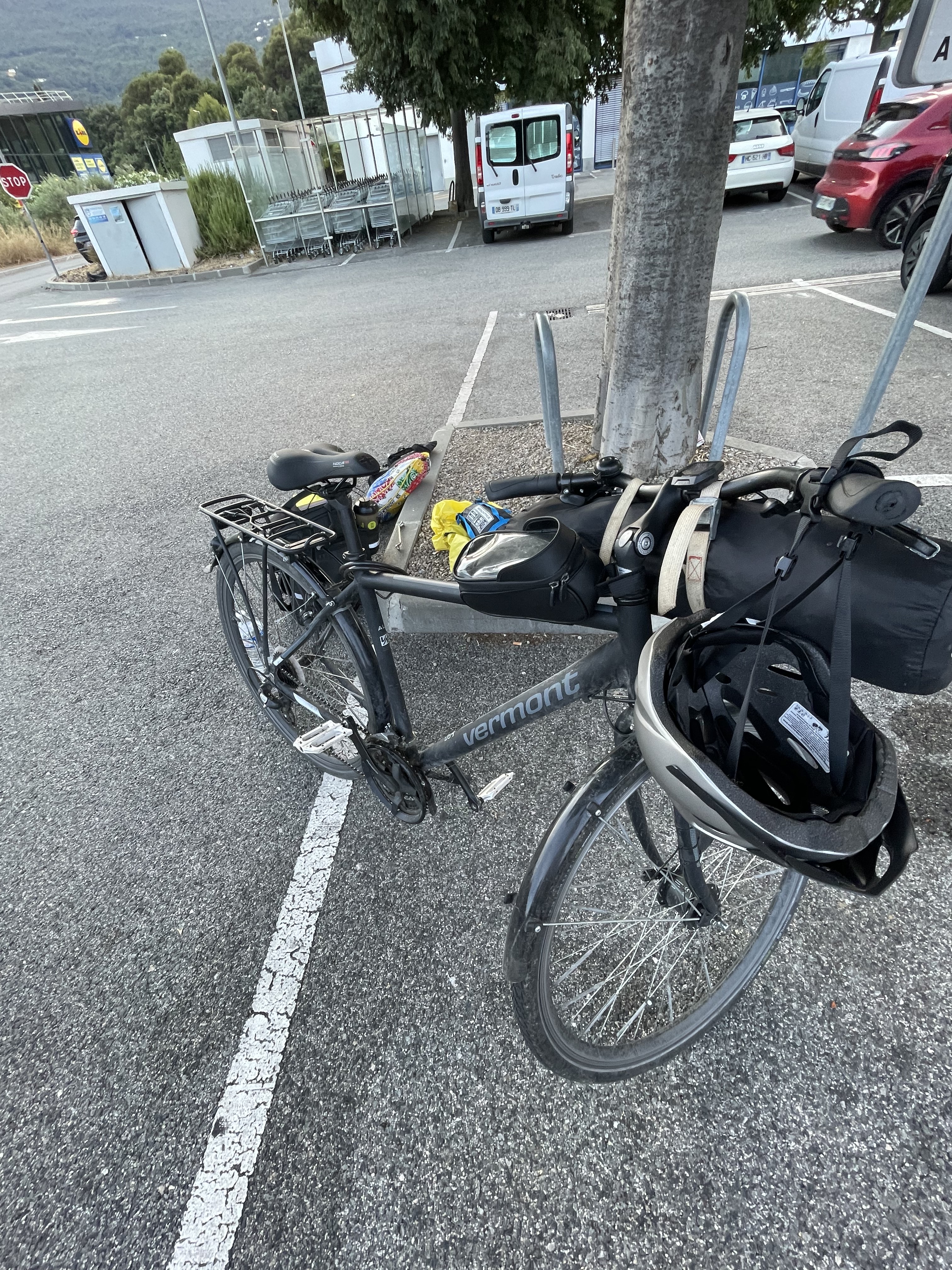Ankunft mit dem Fahrrad in Südfrankreich