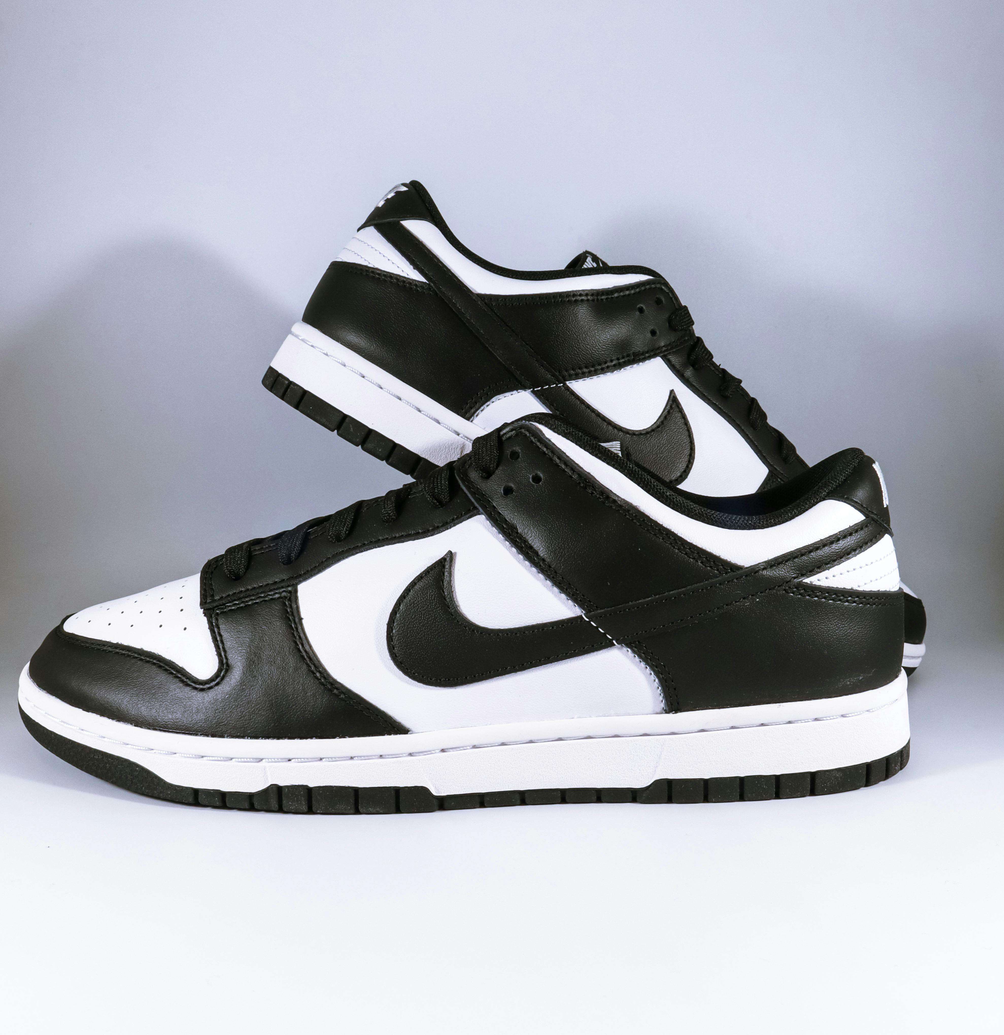 Nike Dunk Low Black & White