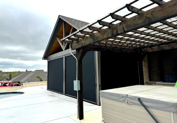V-Track motorized screen on pergola installation