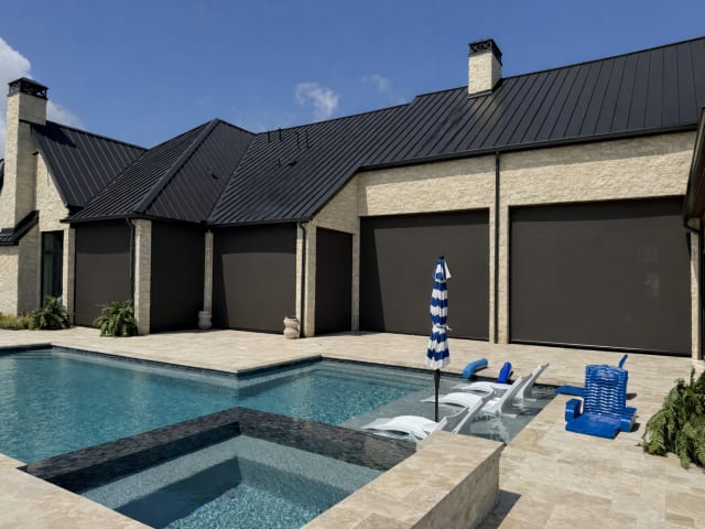 V-Track screen system on gazebo in Pflugerville