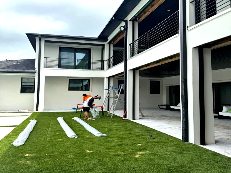 V-Track motorized screen pre-installation setup