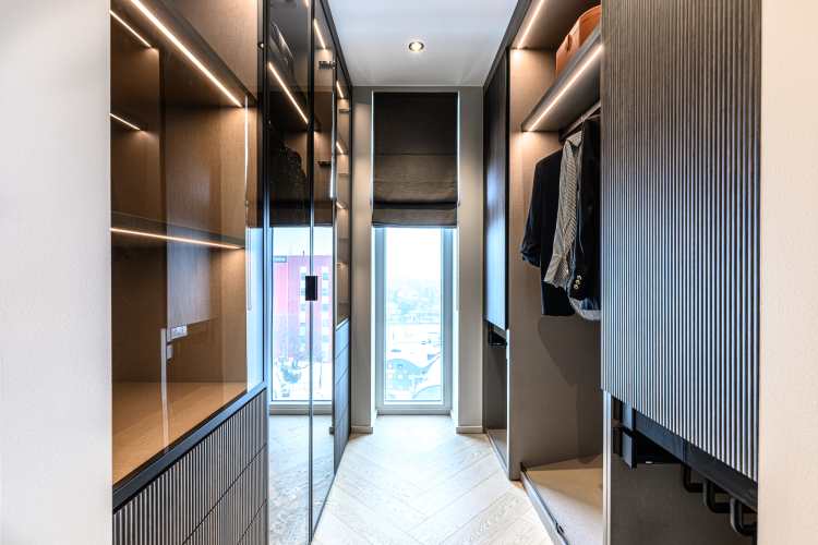 Estonian Apt by AKO