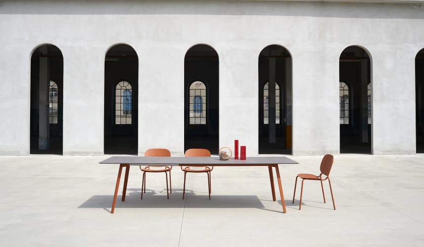 Squid Table by S-Cab