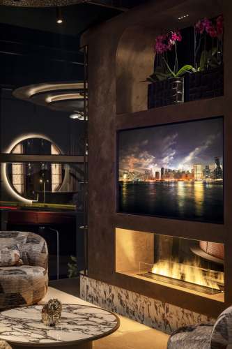 The Skyline: Daudi Concepts x Lightboxx