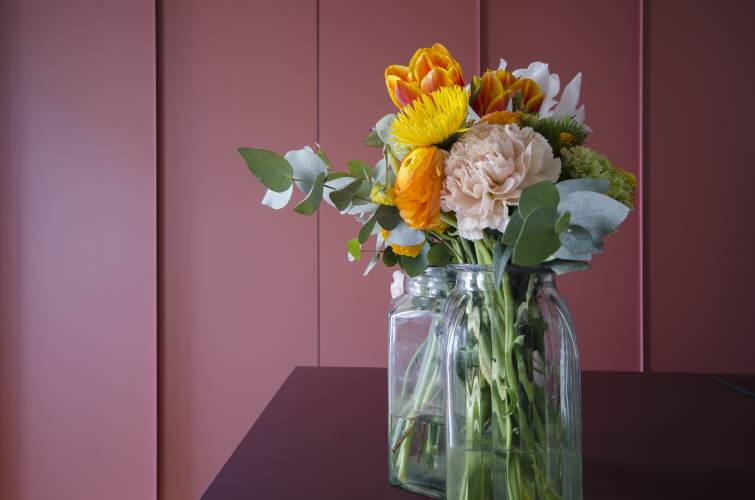 A pink to warm the kitchen and make it more sustainable