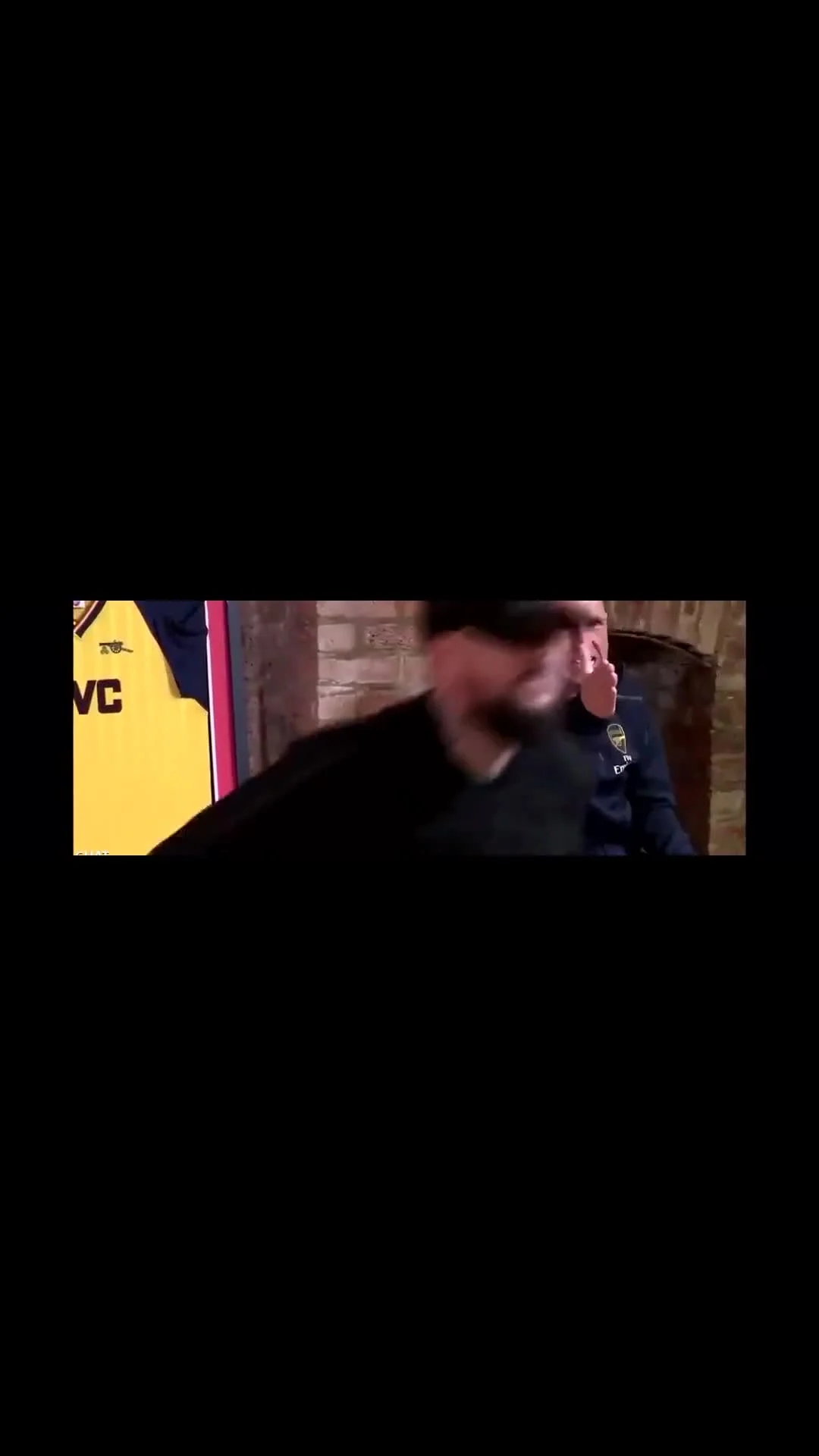 Lee Judges Arsenal Fan Meltdown After Spurs Loss