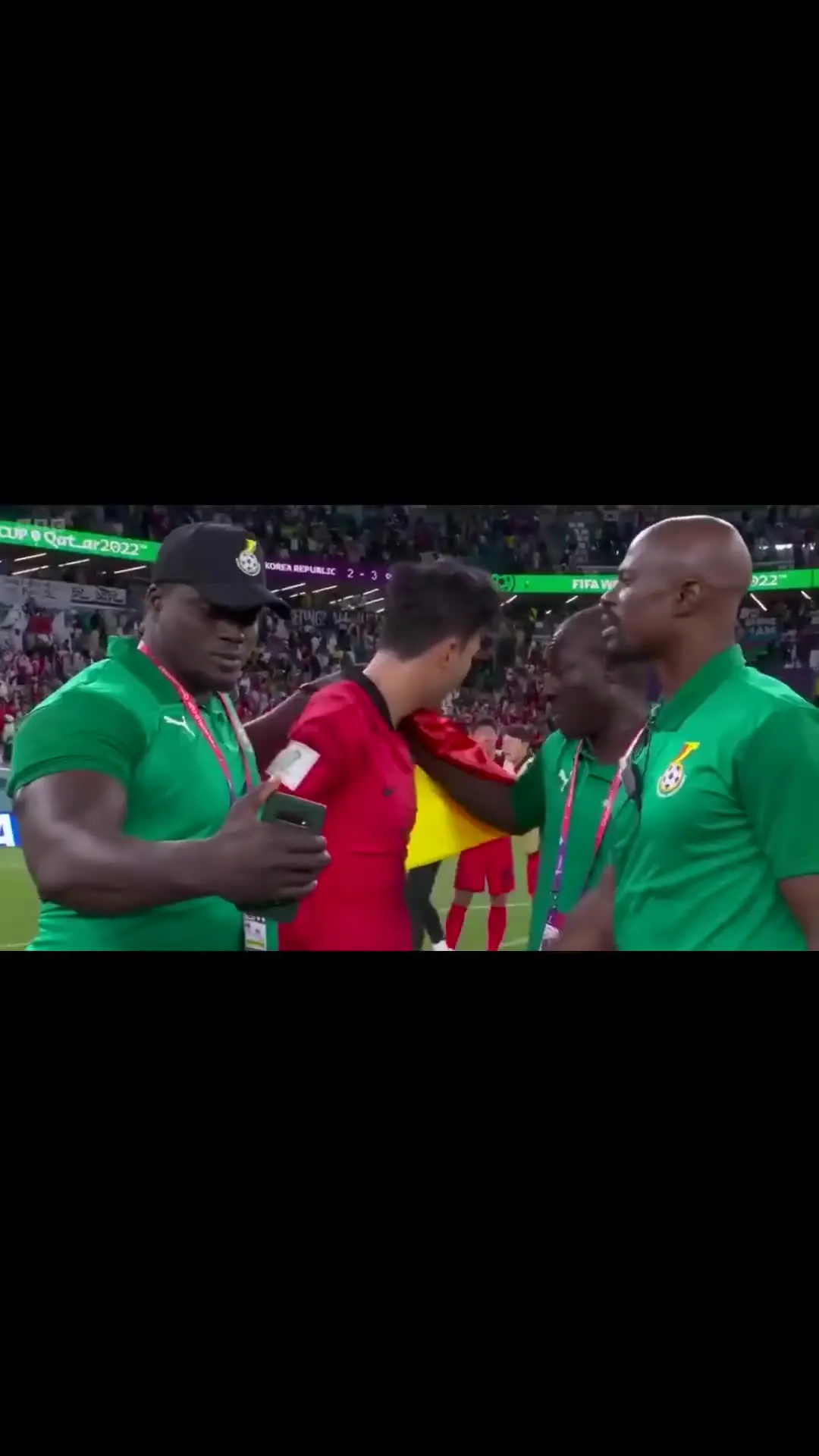 Ghana Coach Takes Selfie With Crying Son Heung-min