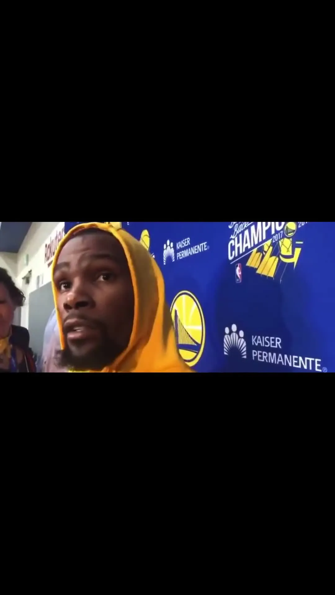 Kevin Durant turns away from interview