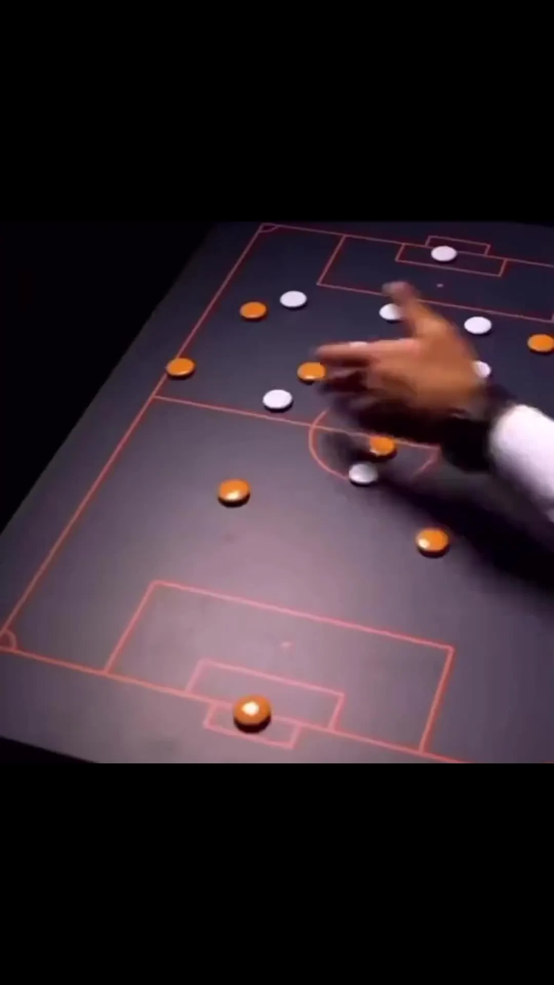 Mourinho explaining tactics on board