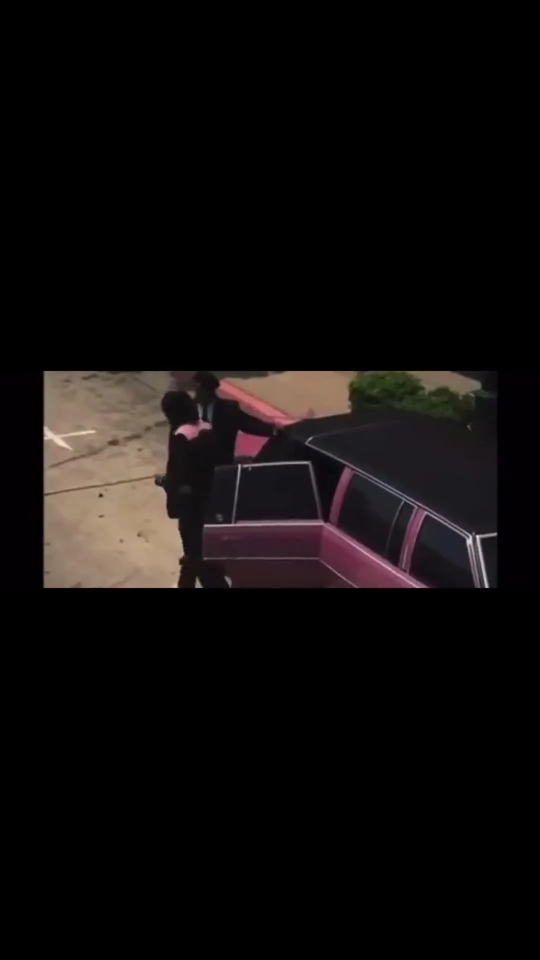 Pinky arrives in pink limo Next Friday