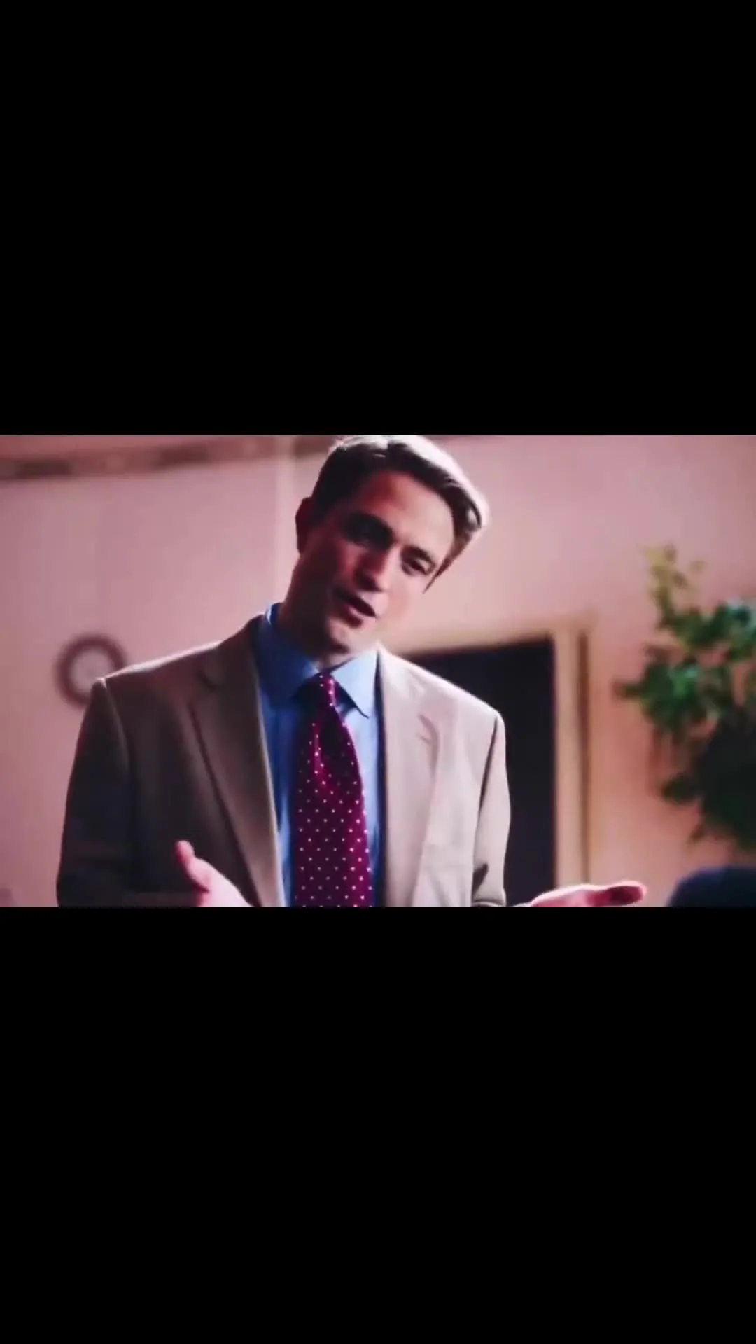 You see how this looks right? Robert Pattinson as Chris Hansen
