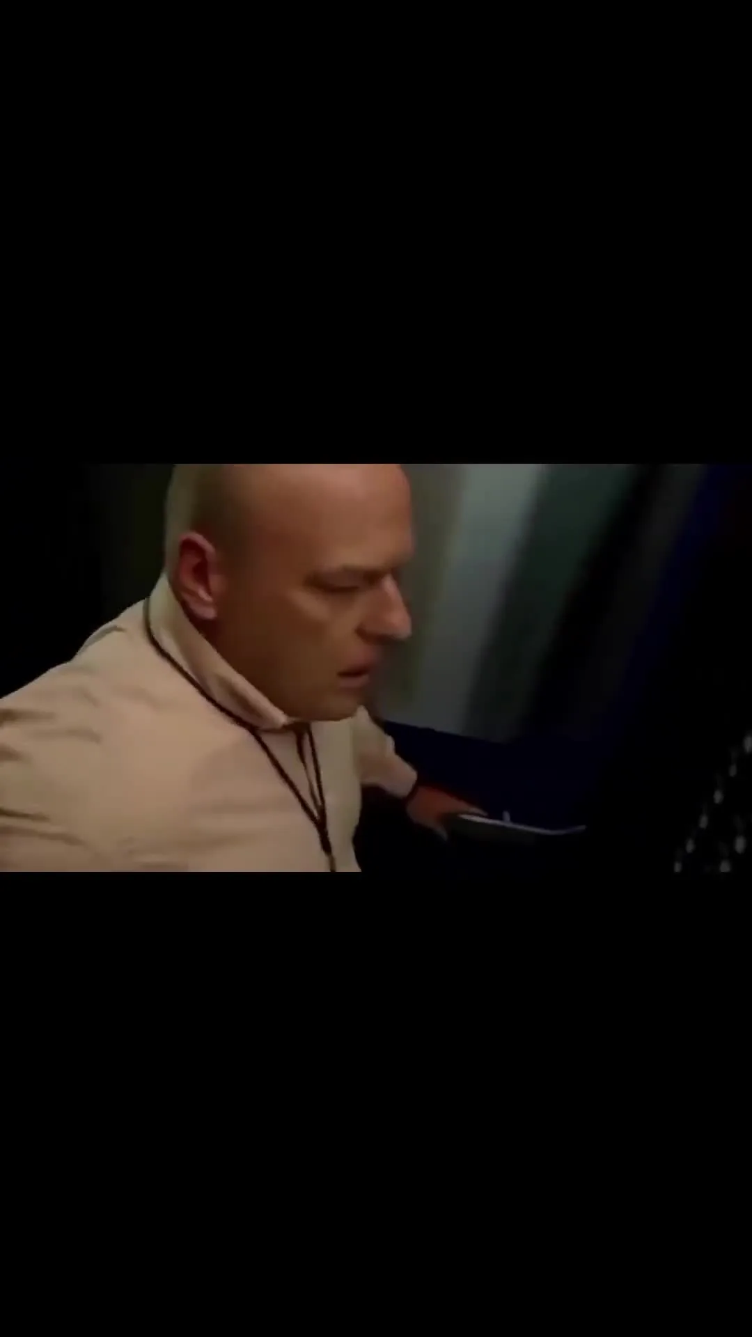 Hank from Breaking Bad having a panic attack