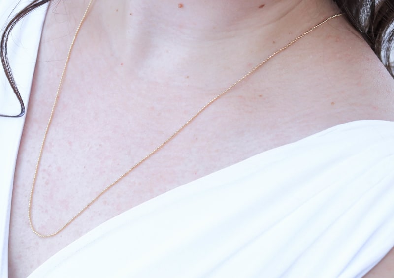 Colar Micro Esferas Douradas 45cm banhada a ouro 18k — TK Semijoias