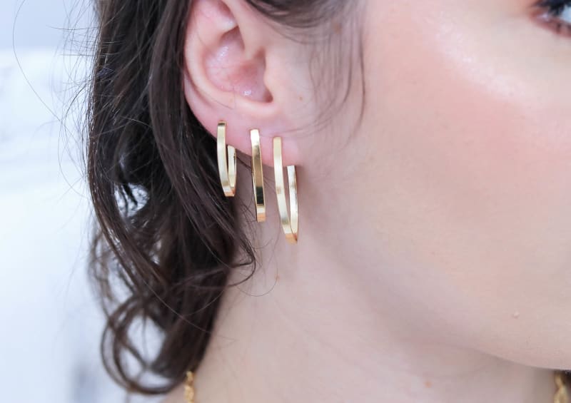 Brinco Argola Dupla Lisa Dourada Média banhada a ouro 18k — TK Semijoias