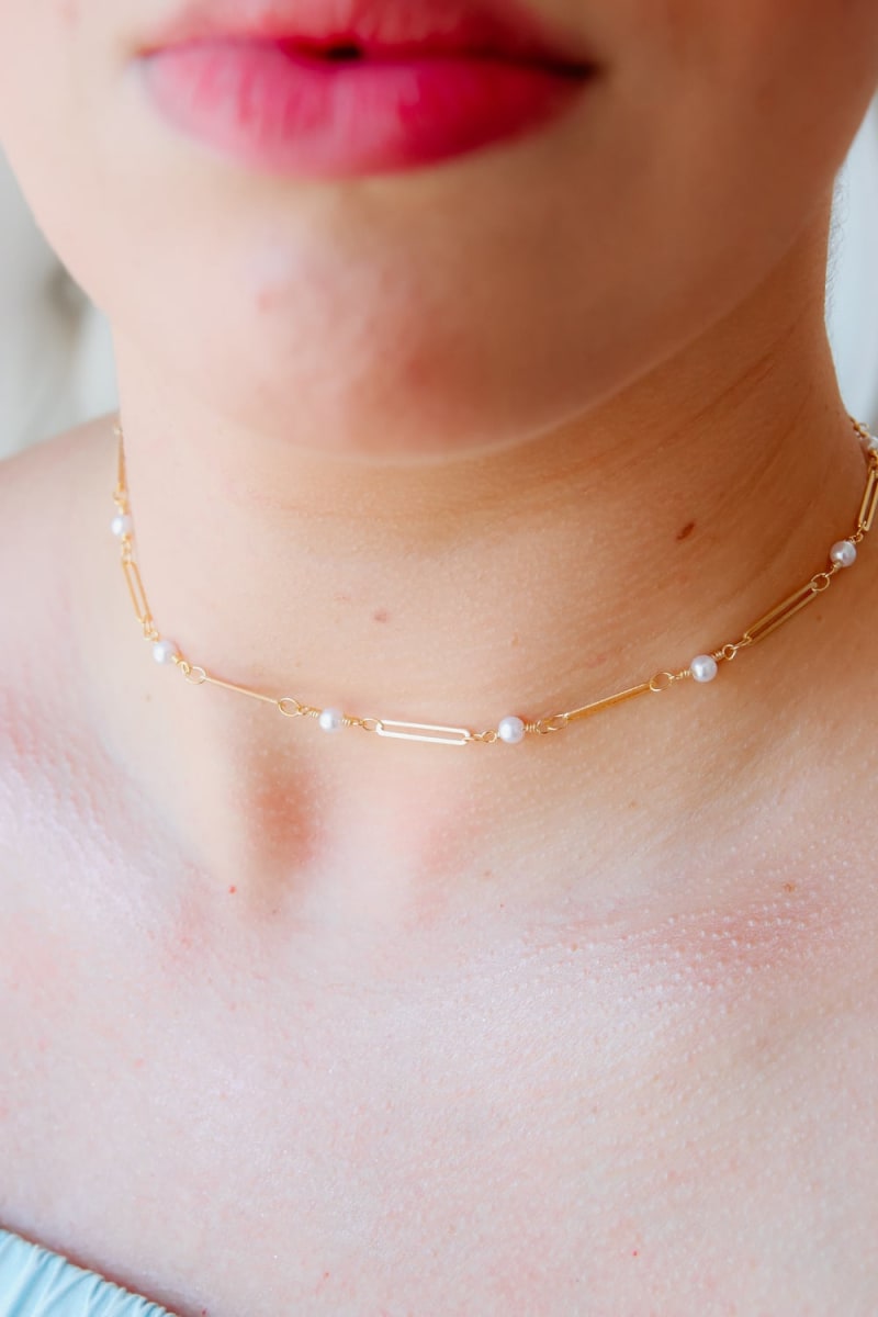 Colar Choker Paperclip com Pérolas banhada a ouro 18k — TK Semijoias