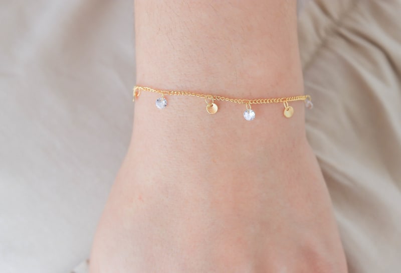 Pulseira Pingentes Zircônia & Círculos banhada a ouro 18k — TK Semijoias