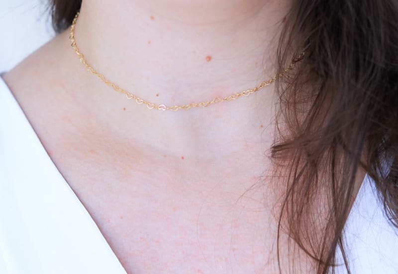Colar Chocker Corações Encadeados 3mm banhada a ouro 18k — TK Semijoias