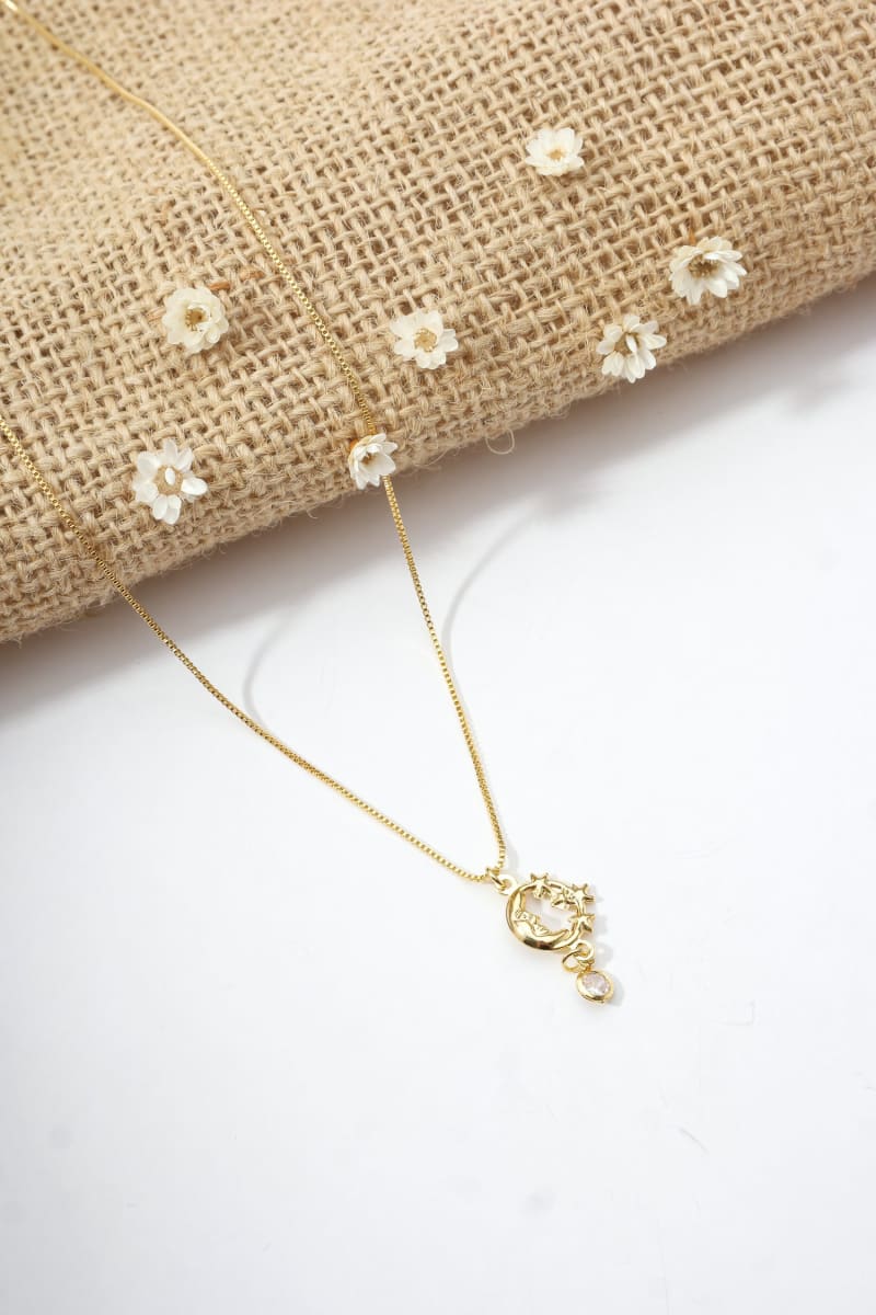 Colar Celestial Lua & Estrela com Zircônia banhada a ouro 18k — TK Semijoias