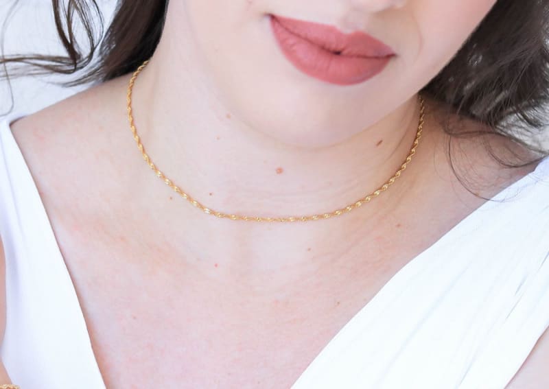 Colar Chocker Fita Torcida 2mm banhada a ouro 18k — TK Semijoias