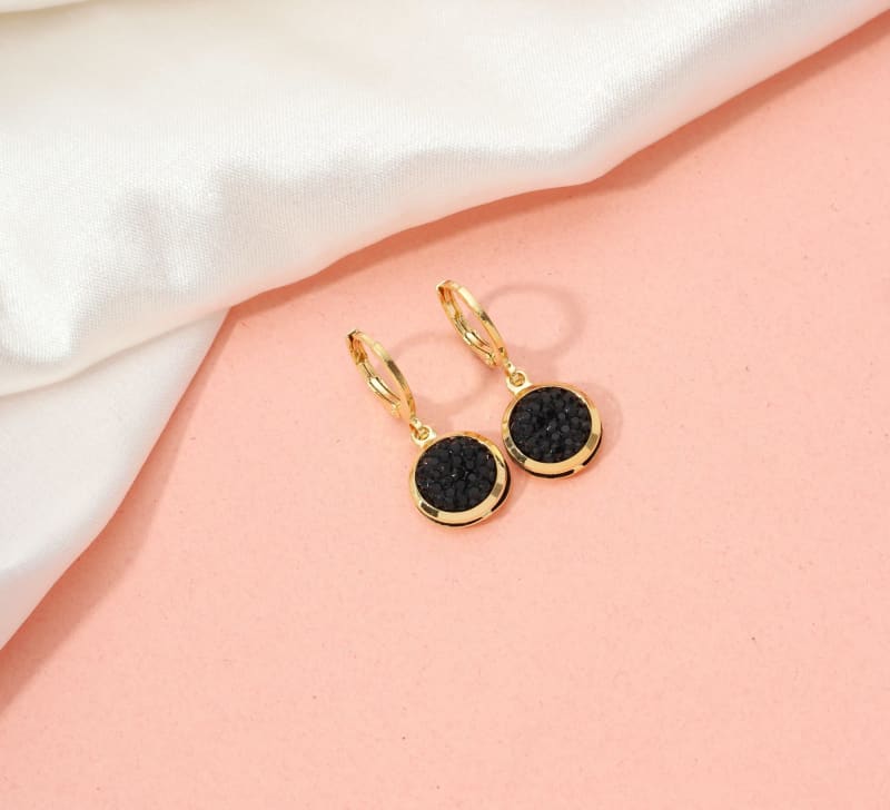 Brinco Argolinha Esmalte Preto banhada a ouro 18k — TK Semijoias