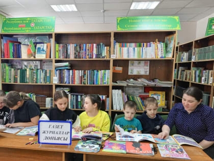 Круглый стол под названием «Открой для себя мир журналов»