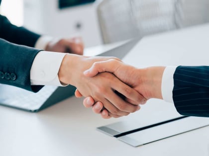 Предприниматели сферы услуг получат помощь в продвижении по программе Минэкономразвития России и Авито