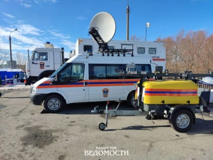 На льду, в воде и в воздухе: в Казани прошли командно-штабные учения с участием 200 человек