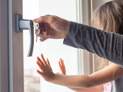 Памятка для елабужан об опасностях открытого окна