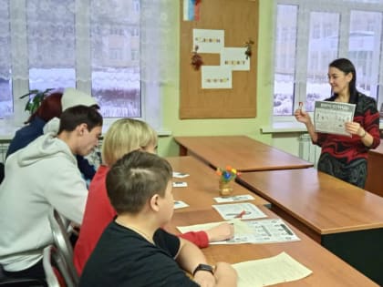 В Лениногорском центре социального обслуживания провели блиц-опрос «Что ты знаешь о СПИДе?»
