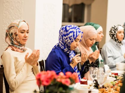 В мечетях Казани пройдут ифтары от кейтеринга Айгуль Усмановой