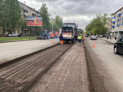 Ремонт участка дороги на проспекте Ибрагимова выполнили на 45%
